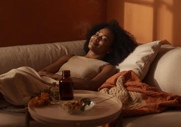 CBD et hormones féminines : quand le corps n’est pas douloureux, mais débordé